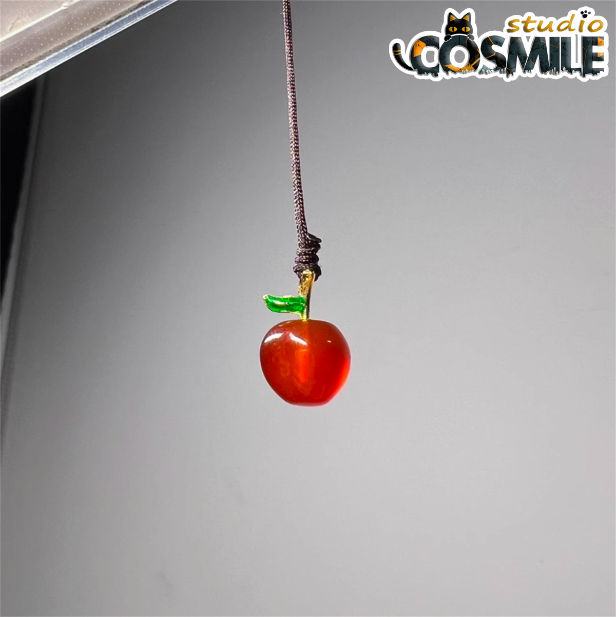 Love and Deepspace Xia Yizhou  - Phone Accessories Red review and price